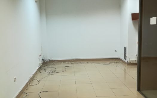 ALQUILER DE LOCAL COMERCIAL EN HERVAS