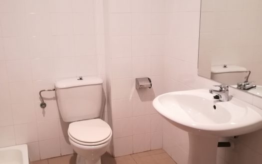 ALQUILER DE LOCAL COMERCIAL EN HERVAS