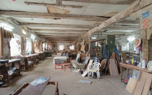 NAVE EN VENTA EN HERVÁS