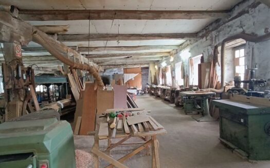 NAVE EN VENTA EN HERVÁS