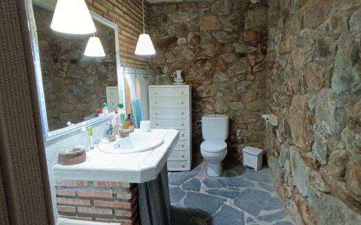 VENTA DE PRECIOSA FINCA CON CASA