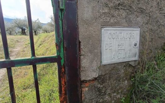 VENTA DE FINCA EN HERVÁS